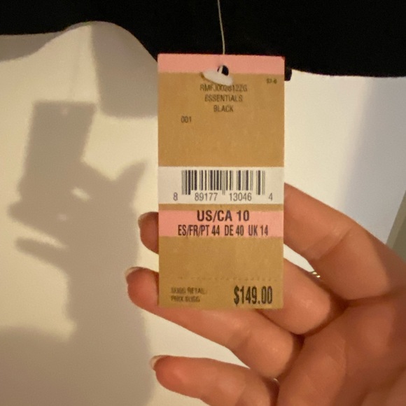 Never worn Rachel Roy black blazer - Picture 4 of 4